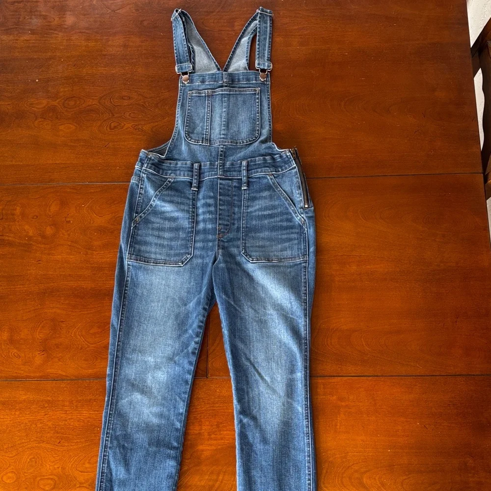 Madewell Women's Classic Blue Denim‎ Overalls. Small Petite. EUC